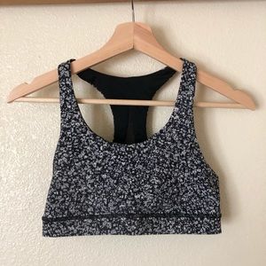 Lululemon Invigorate Bra